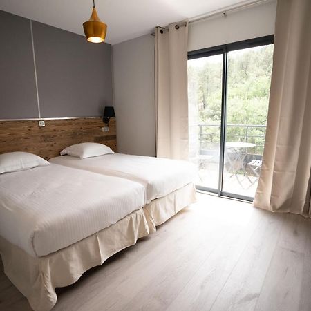 Hotel Les Vignes Chassiers Dış mekan fotoğraf
